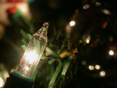 Holiday Lighting Safety Tips
