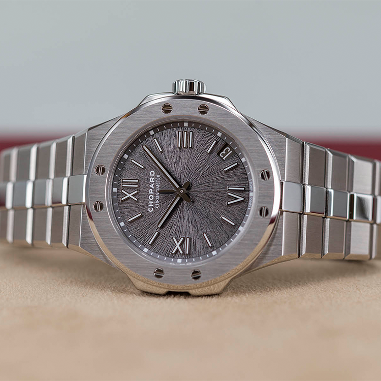 縮圖：CHOPARD - ALPINE EAGLE LARGE - AUTOMATIC CHOPARD LUCENT STELL - 41mm