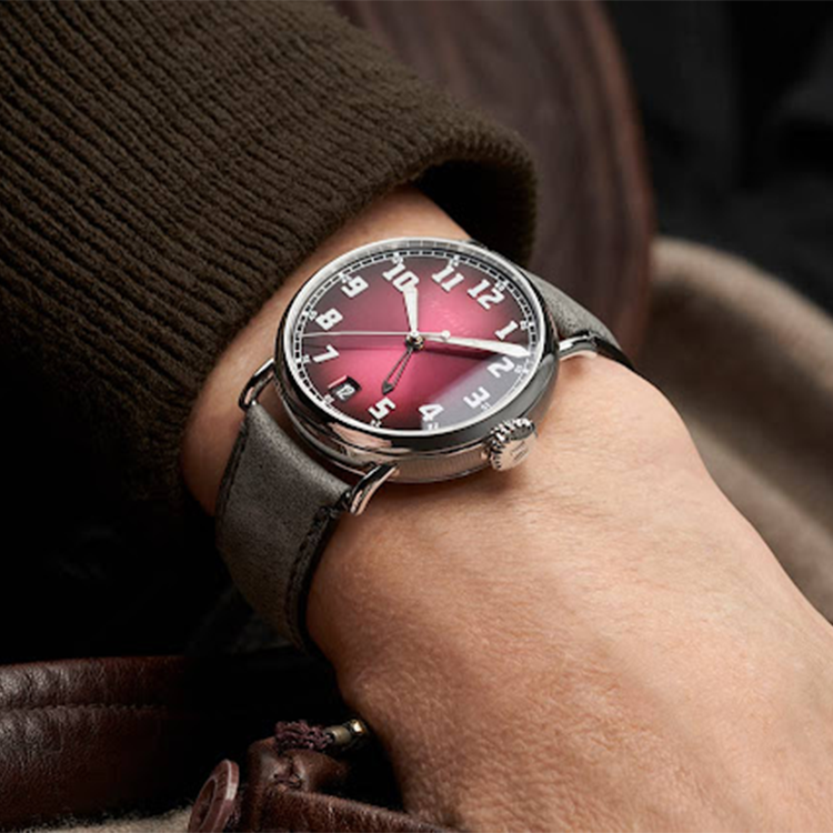 縮圖：H.MOSER & CIE - HERITAGE DUAL TIME - 42mm