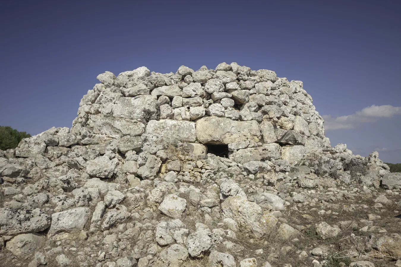 Talaiot, talayot, Ses Bigues de Mata, Sant Agustí Vell, Menorca, Minorca, talaiótico, talayótico, talaiòtic