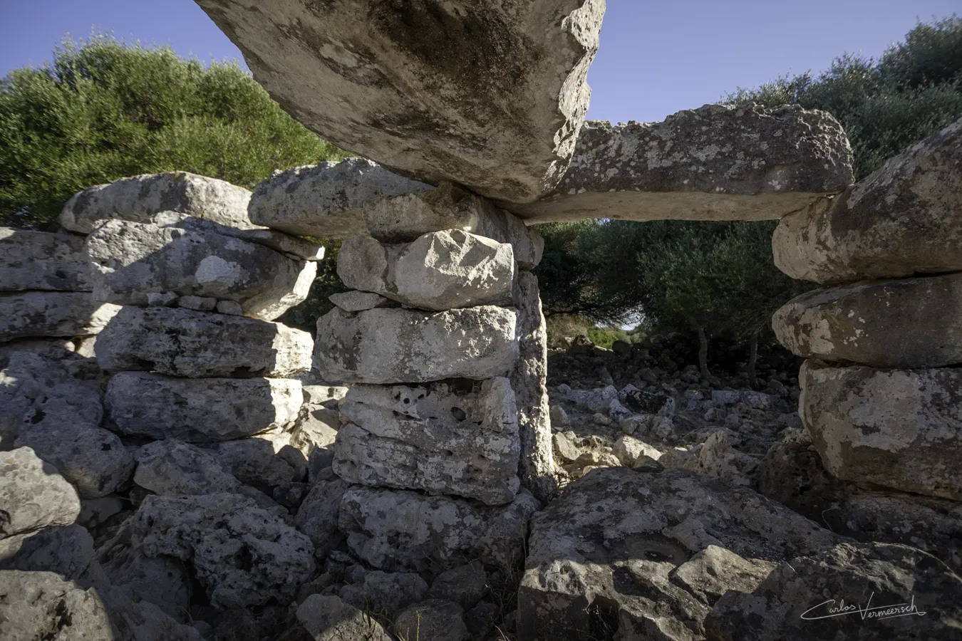 Na Comerma de Sa Garita, Menorca, Minorca, taula, talaiot, talayot, talayótico, talaiótico, talaiòtic, talaiotic, talayotic, navetiform, naviform, navetiforme, naviforme, Cartailhac circle, círculo de Cartailhac, cercle de Cartailhac