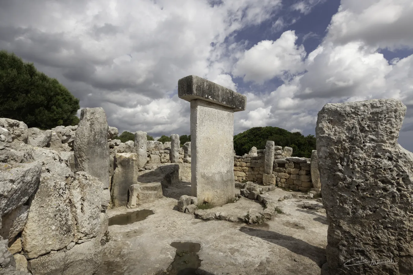 Torralba d'en Salord, Torralba d'en Salort, Menorca, Minorca, taula, talaiot, talayot, talayótico, talaiótico, talaiòtic, talaiotic, talayotic