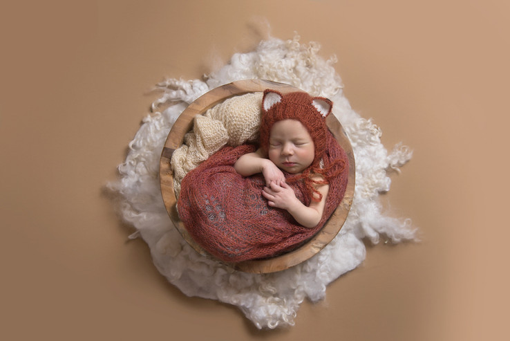 newborn baby studio photo portrait