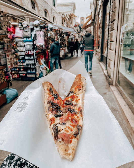 Megaone, a melhor pizza de rua de Veneza