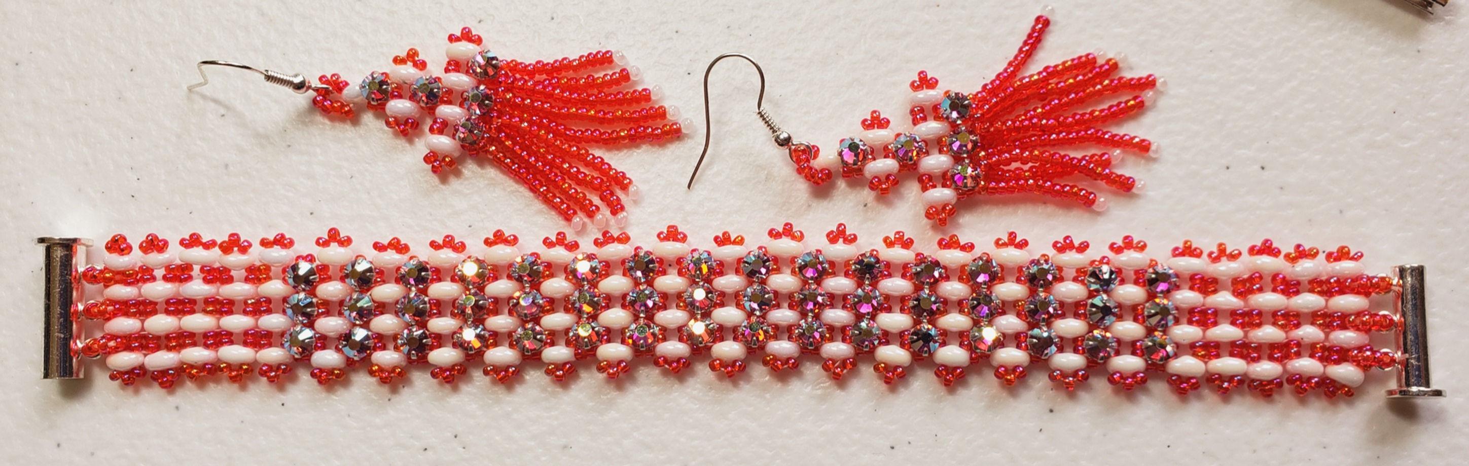Beaded Jeweled Pink & White Bracelet