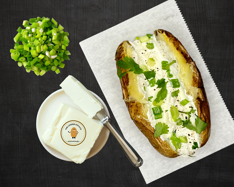 classic spud with sour cream and green onions