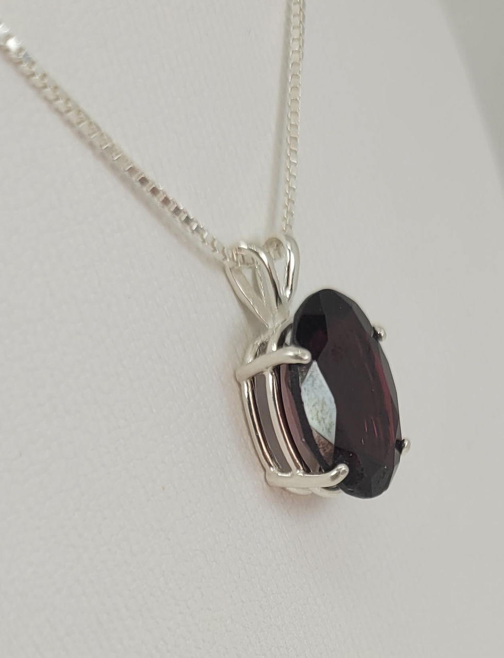 Thumbnail: Garnet & Silver Pendant