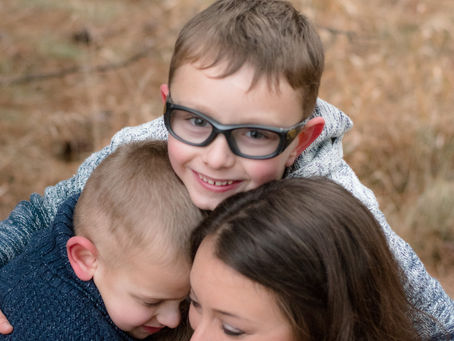 A foggy afternoon at Shevlin Park: Bend, Oregon Family Session