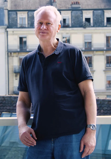 Capture d’écran 2025-08-24 à 16.06_edited.jpg