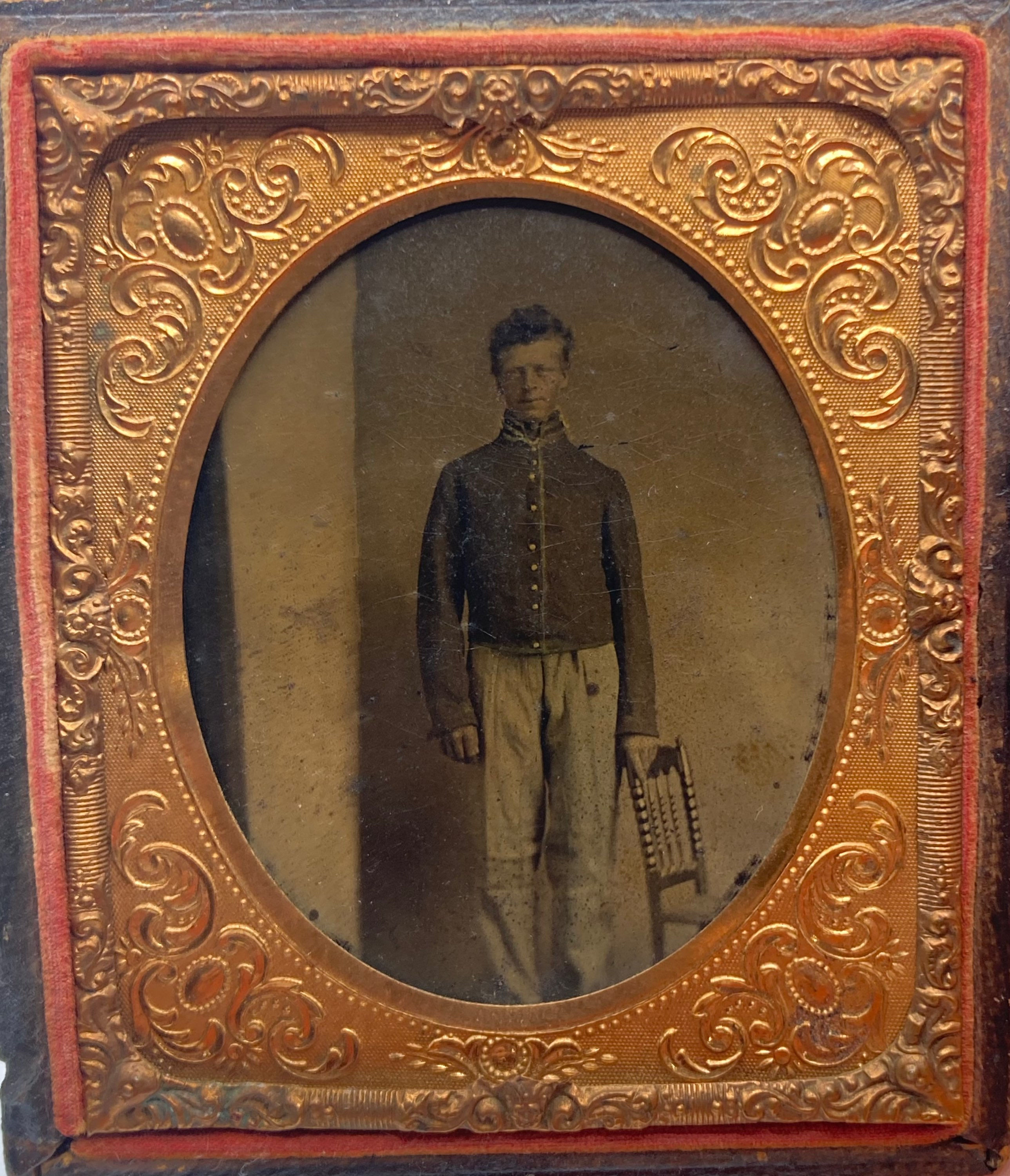 1/6th plate tintype of a Federal Cavalry Soldier 