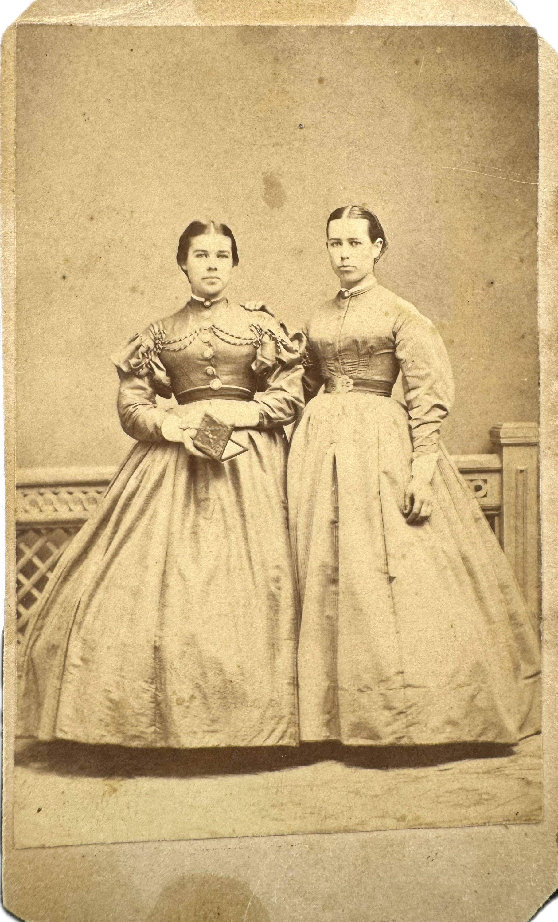 CDV of Two Beautiful Ladies One Holding A Thermoplastic Photo Case