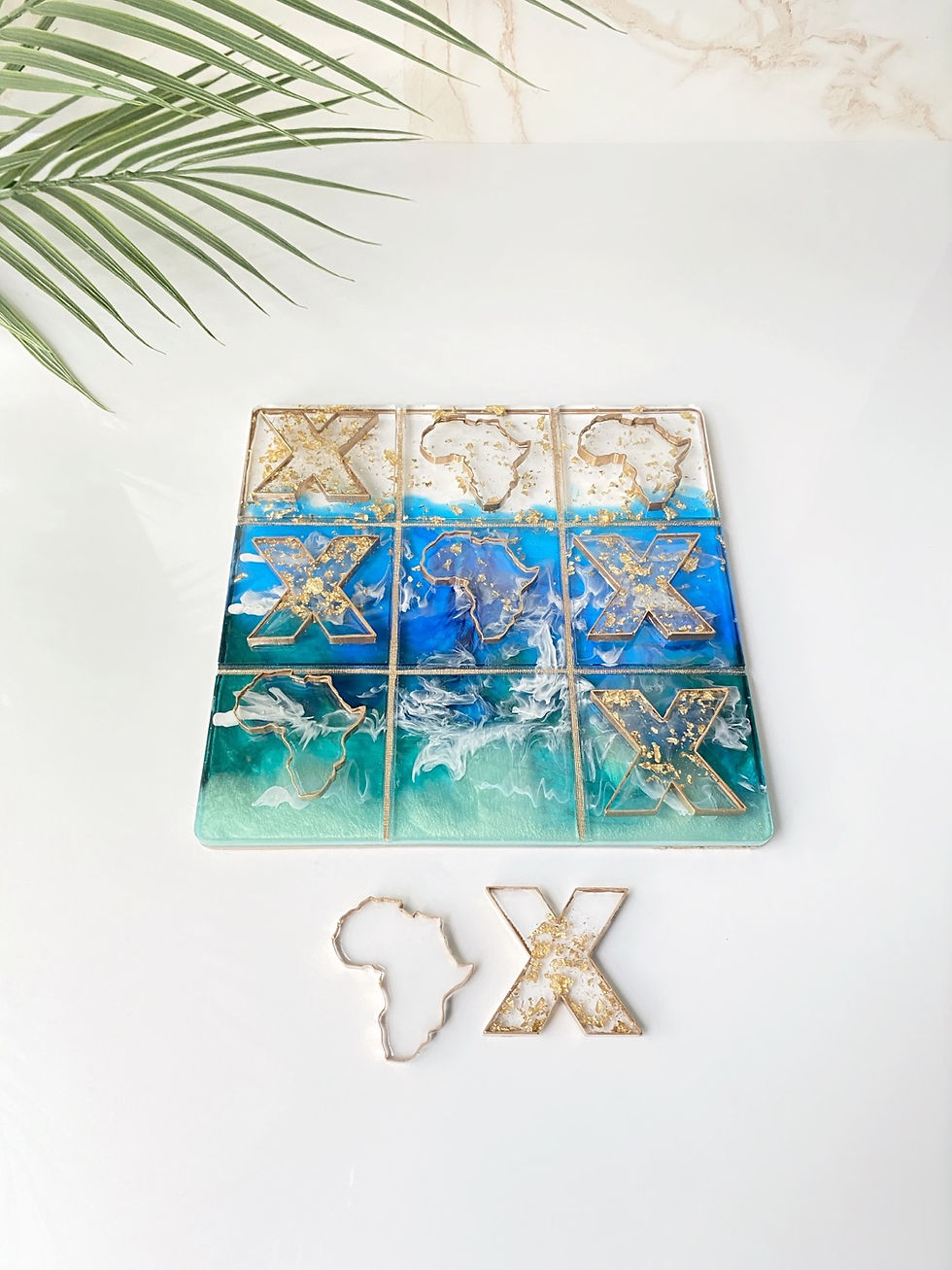 Thumbnail: Paradise Blue Africa Set