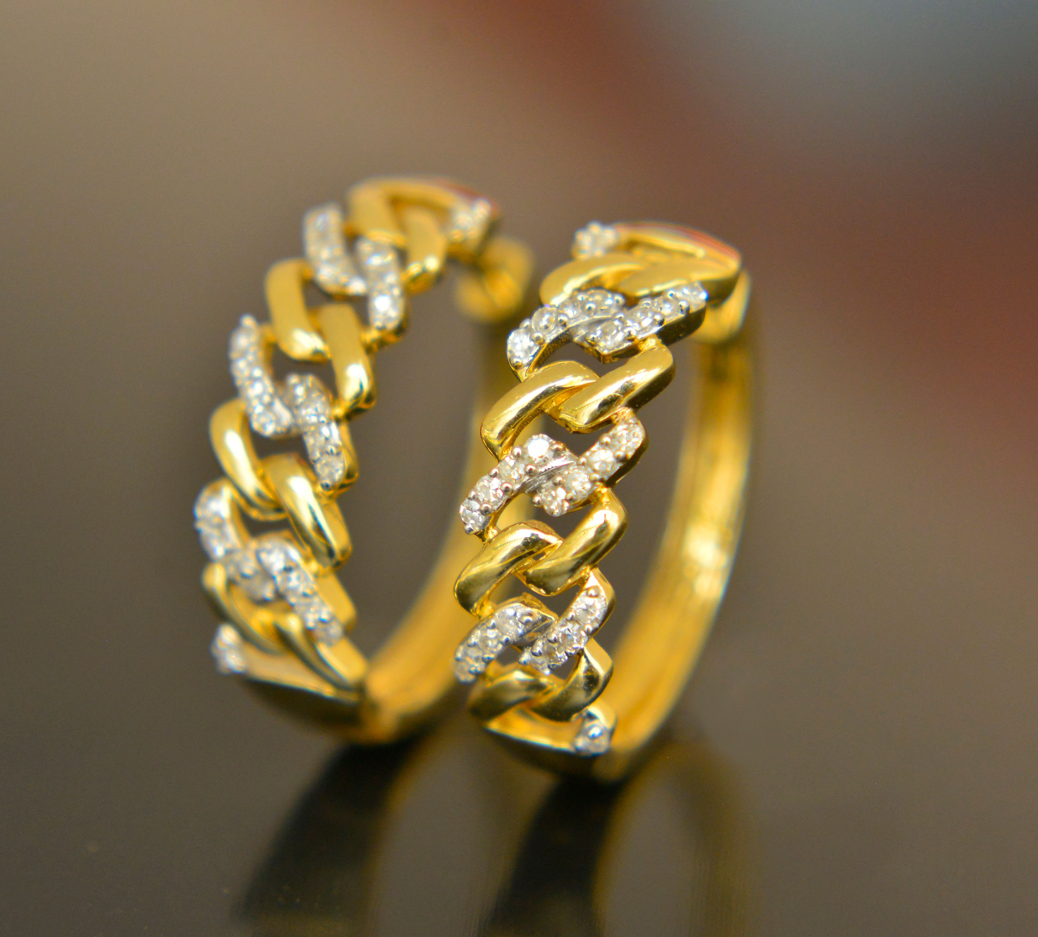 Diamond Huggie Earring Oct003 ( All Items Are Priced In US Dollars )