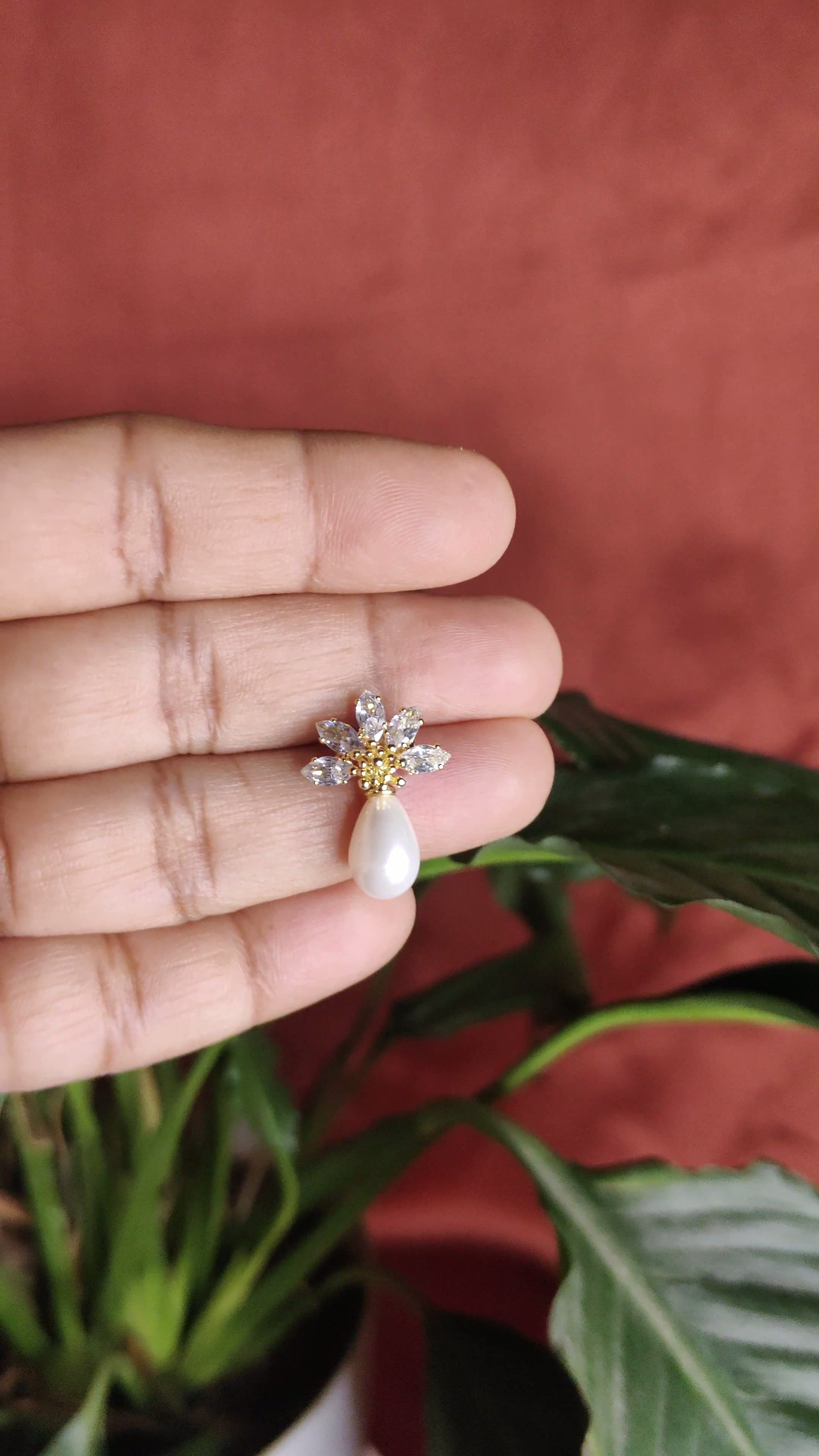 Vritika Pearl Drop