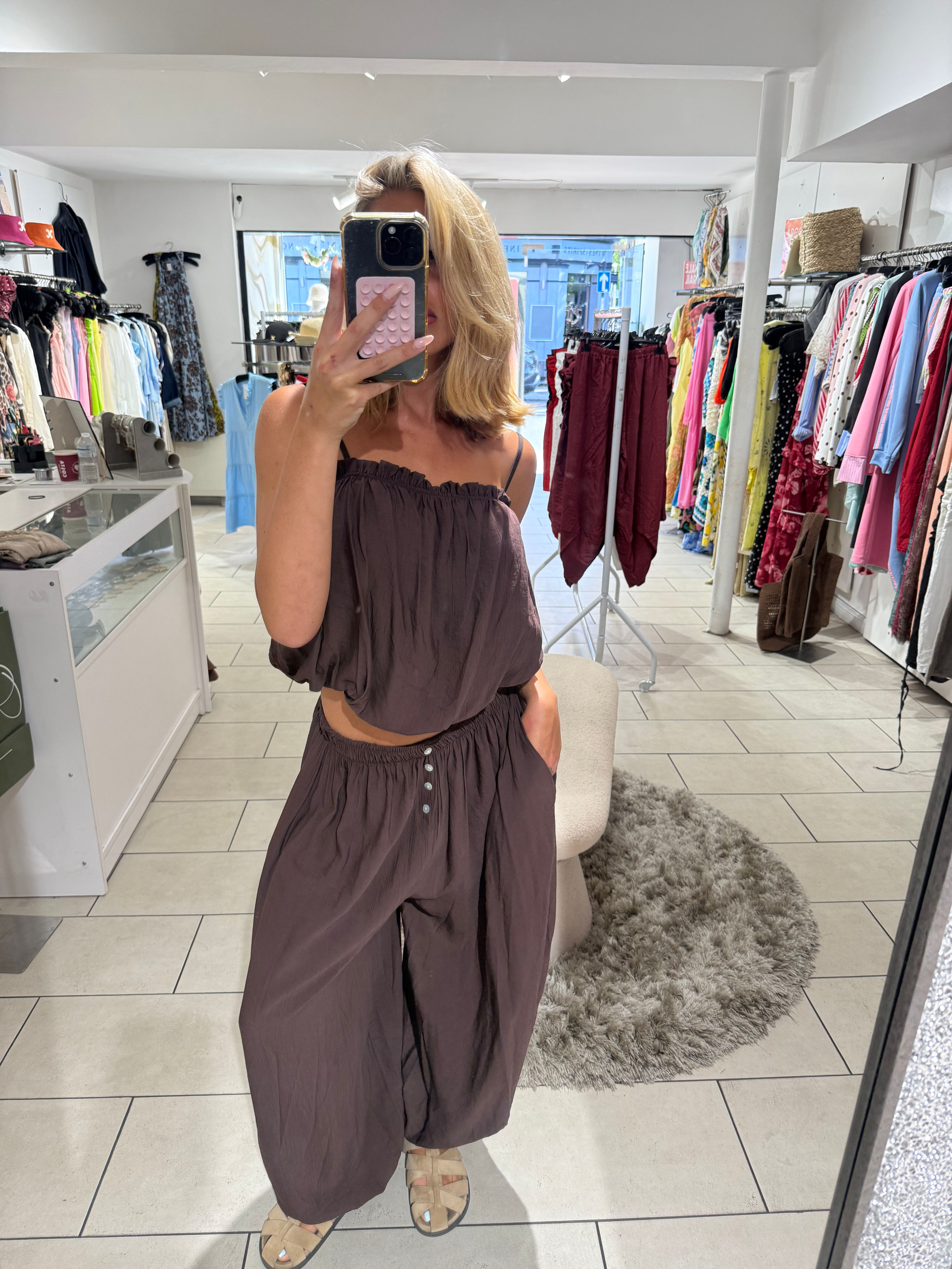 Sorrento Balloon Style Set - Chocolate Brown 