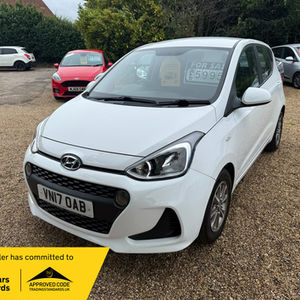 2017 HYUNDAI I10 SE