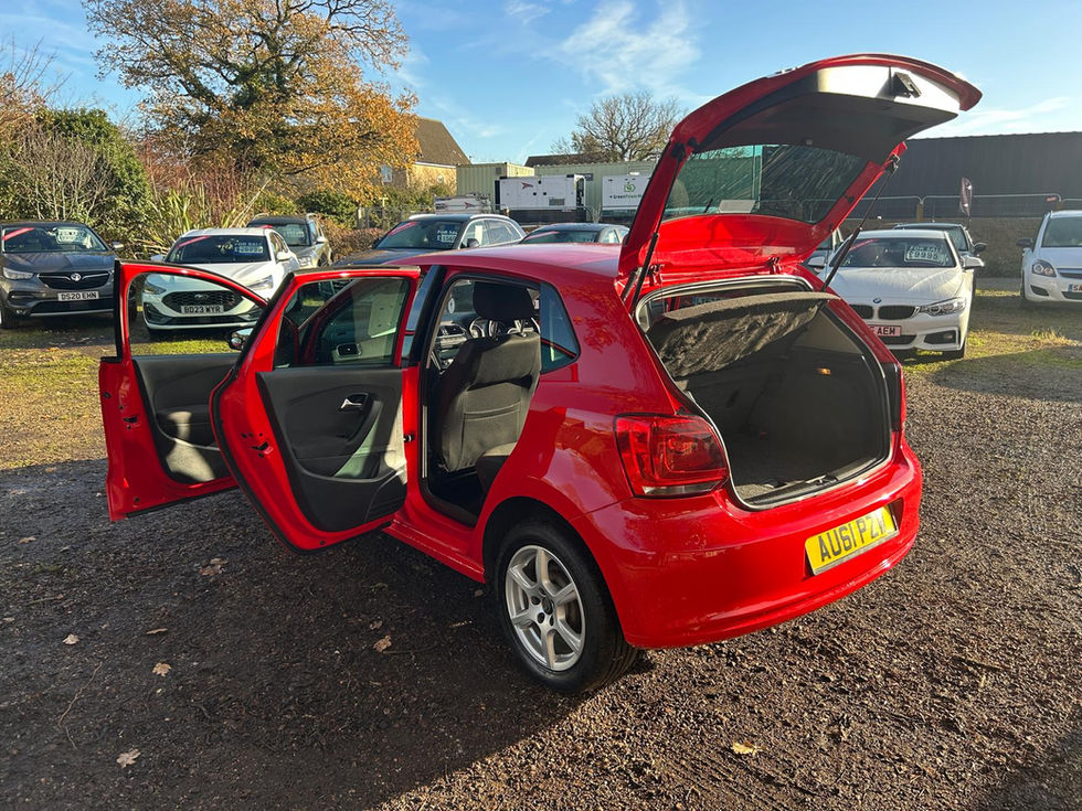 WhatsApp Image 2025-12-05 at 15.47.01 (4)