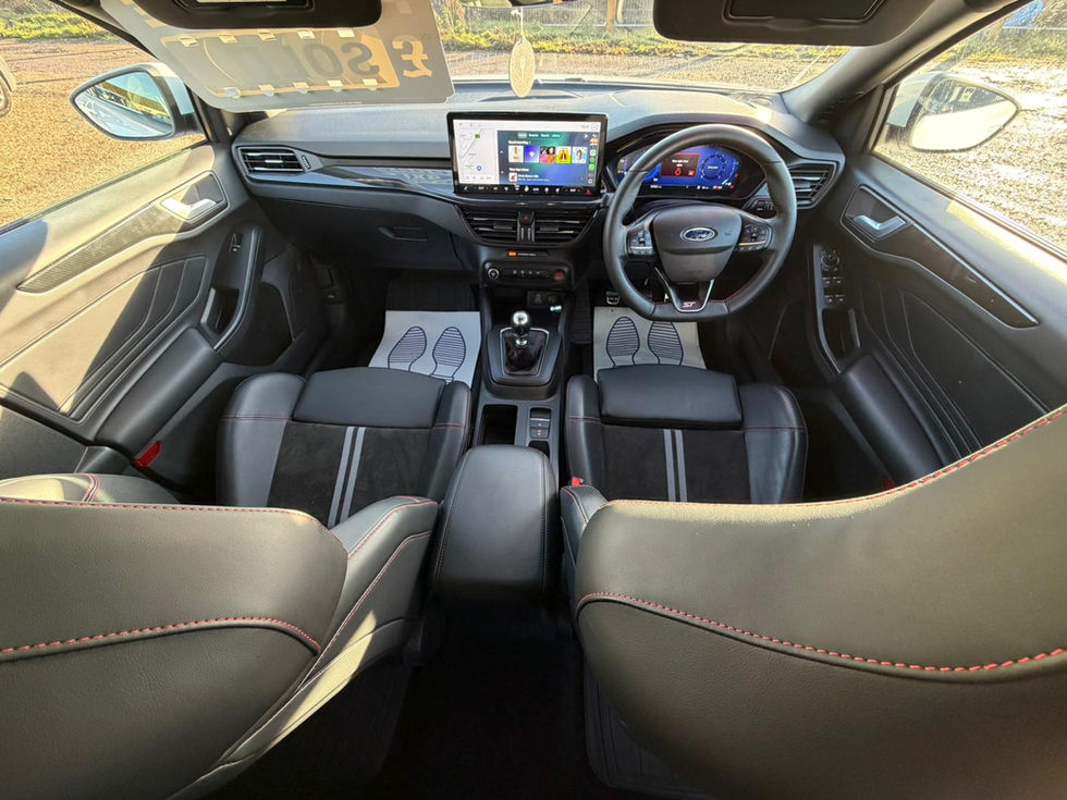 WhatsApp Image 2025-12-05 at 11.38.59