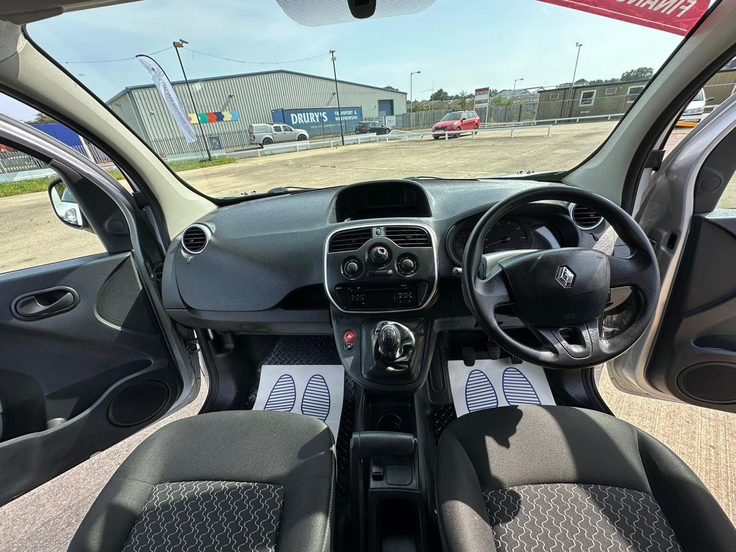 WhatsApp Image 2025-08-15 at 09.10.58 (8)