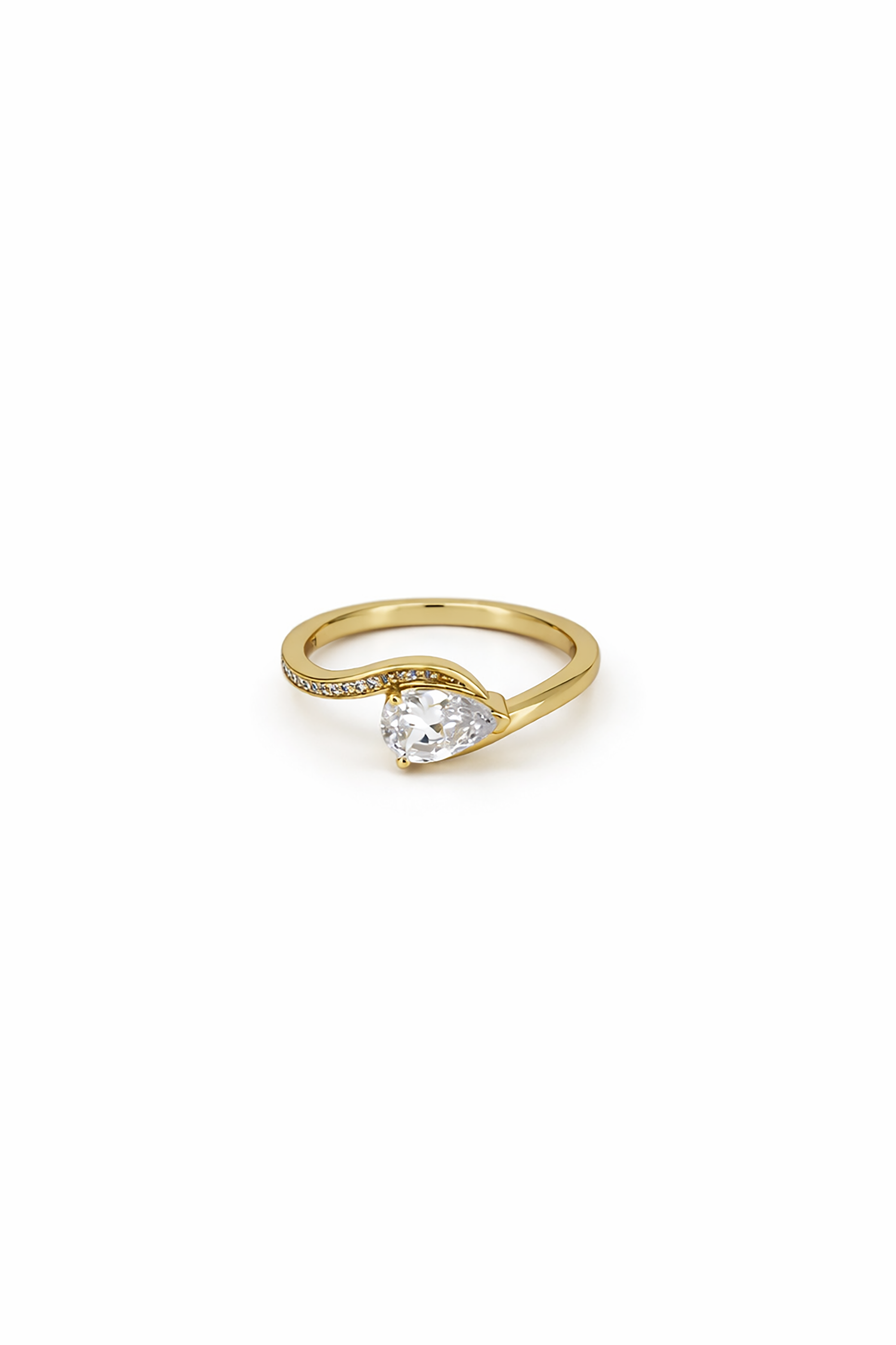 Serpentina Diamond Ring