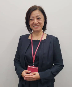 小島 良子 氏