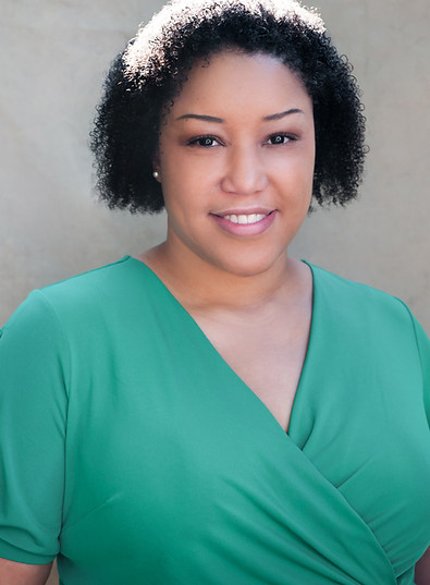 Headshot of Llisa Prater, HR & DEI Consultant