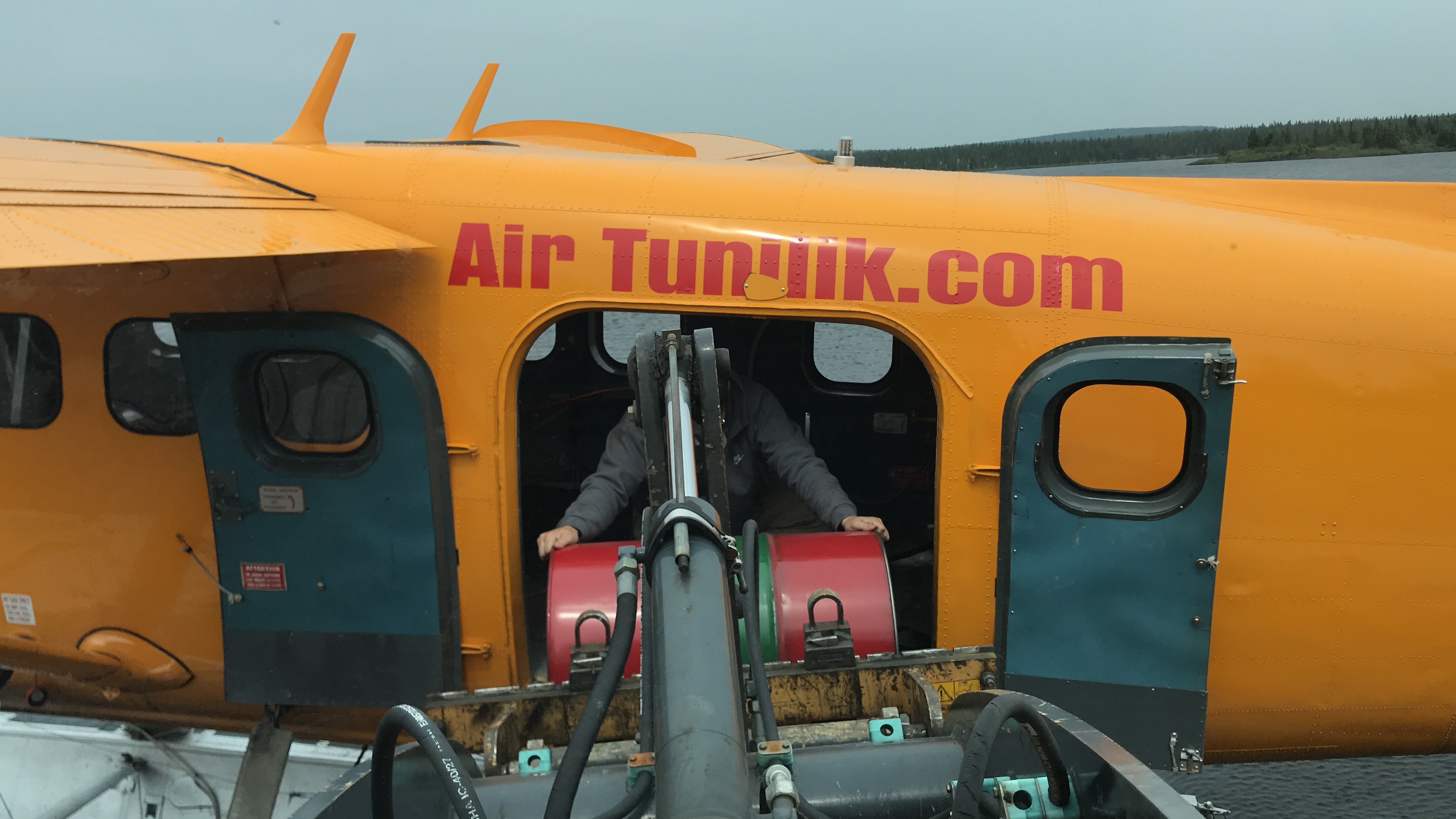 979777D1-DA39-463D-B145-25161D08D61C