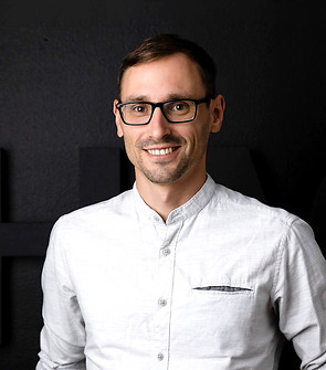 Philipp Weitz_edited.jpg