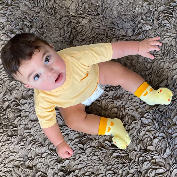 Baby Chic, 3-Pc Boogie Toes, Tight & Tee Baby Premium Gift Set - Image 9