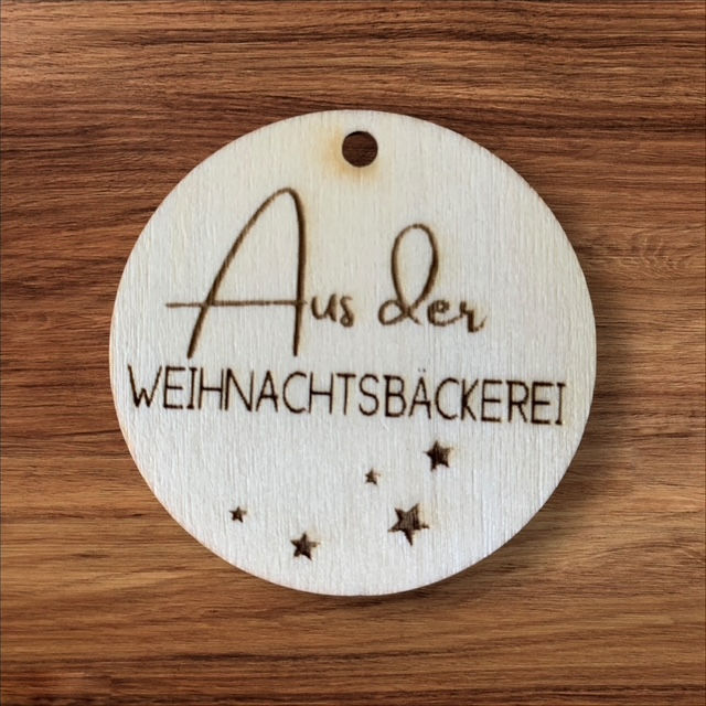 Miniaturbild: Weihnachten Holzanhänger Ø 7,5 cm Gravur | Personalisierte Geschenkeanhänger