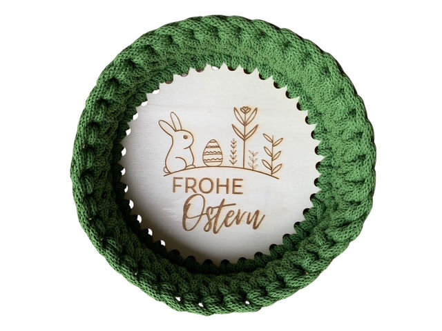 Miniaturbild: Nachhaltiges Osterkörbchen mit graviertem Holzboden