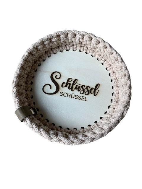 Miniaturbild: Schlüsselschüssel handgemacht - Schlüsselablage aus Holz mit Gravur