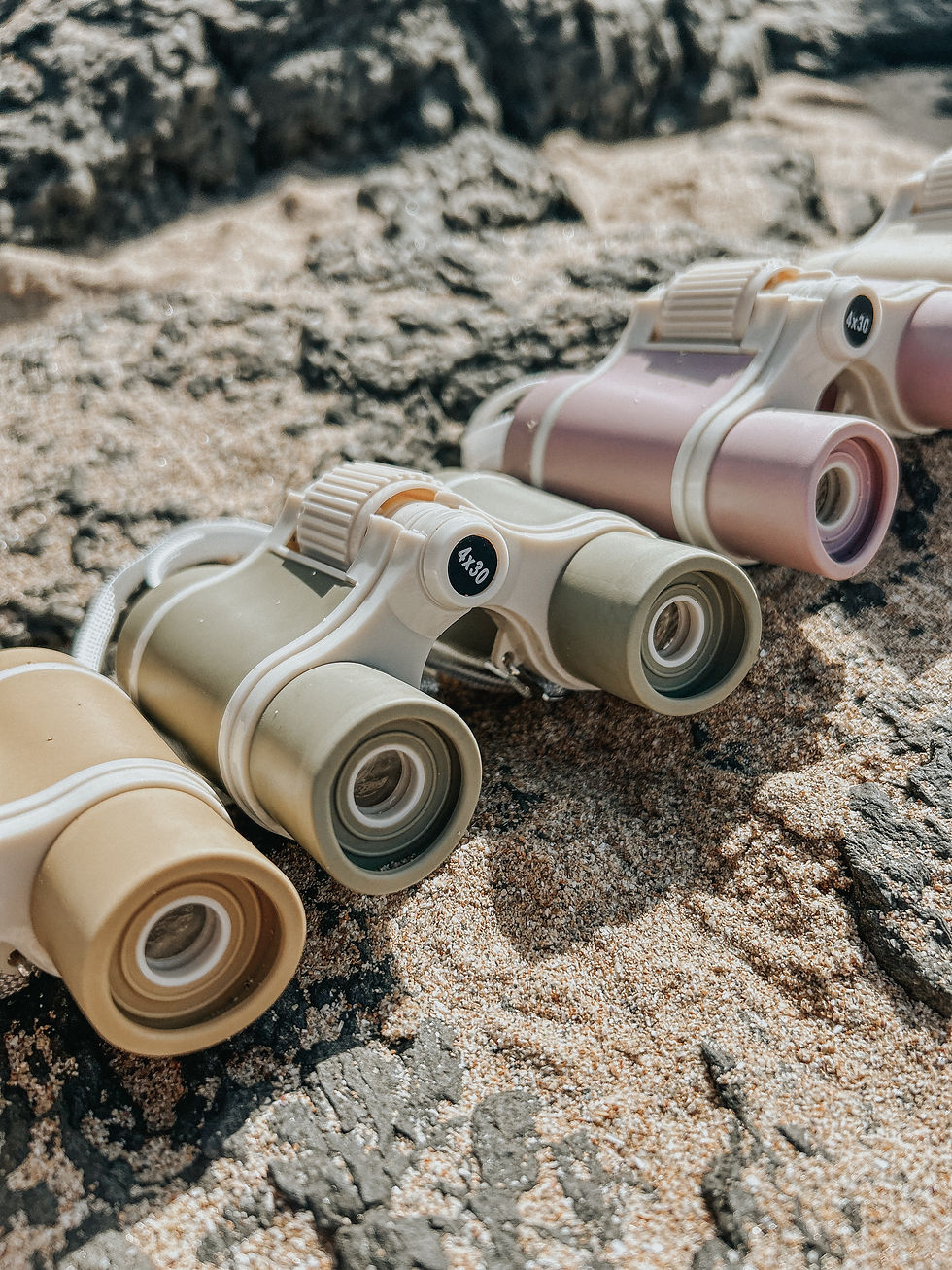 Thumbnail: Moss binoculars