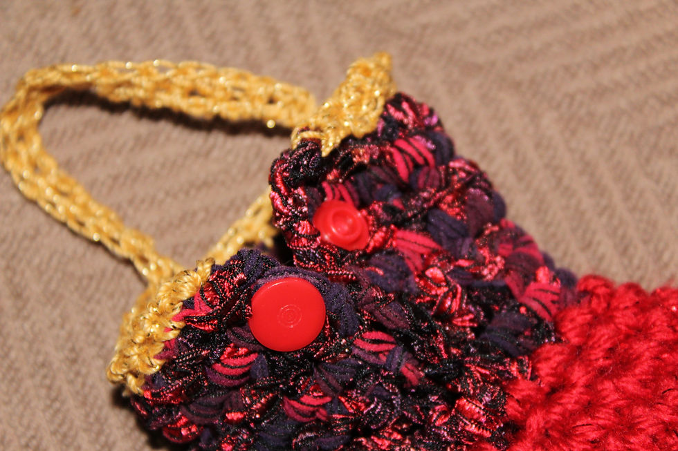 Thumbnail: Red Multicolor Shorts Jumper