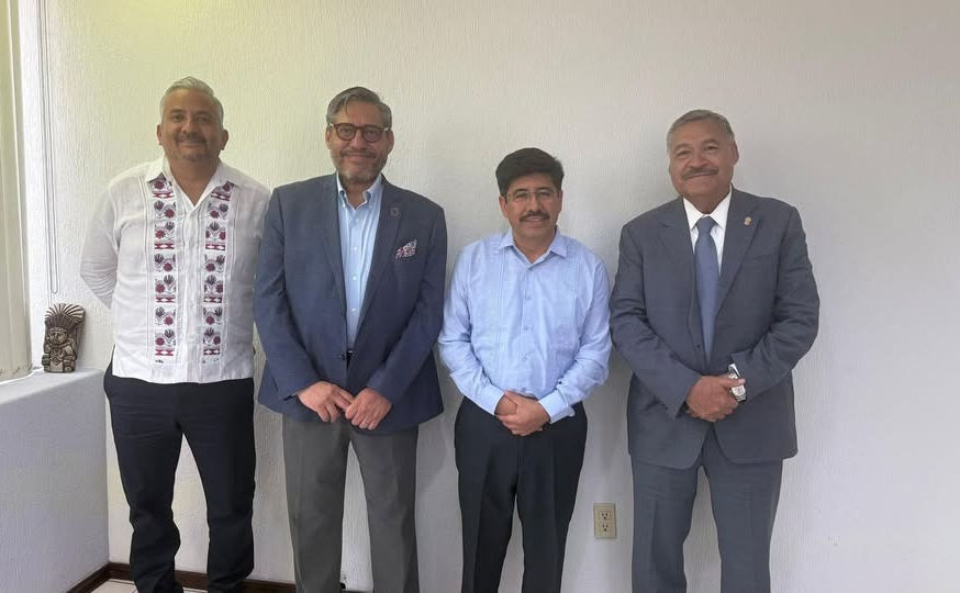 RECTOR DE LA UABJO Y DE OTRAS UNIVERSIDADES, SE REÚNEN CON EL MINISTRO HUGO AGUILAR.