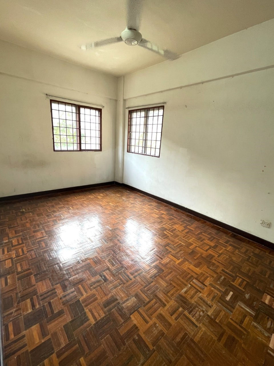 Thumbnail: Vista Seri Putra Apartment, Kajang