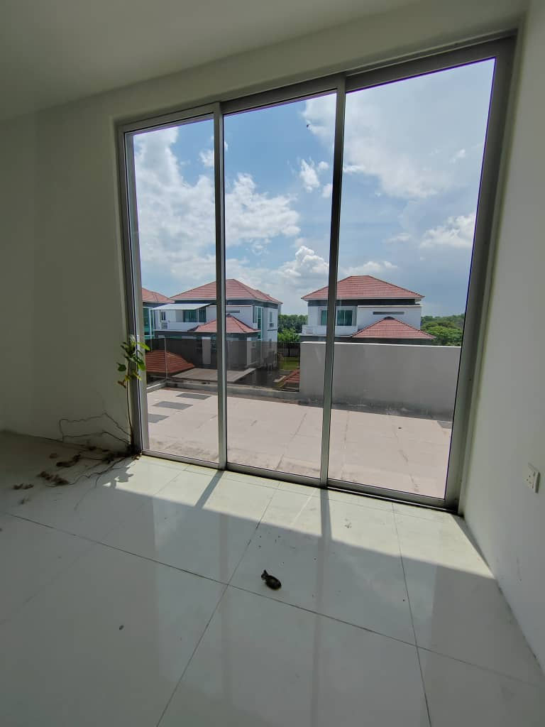 Thumbnail: Taman Carnition Villa 3 Storey Semi Detached House, Simpang Ampat, Penang