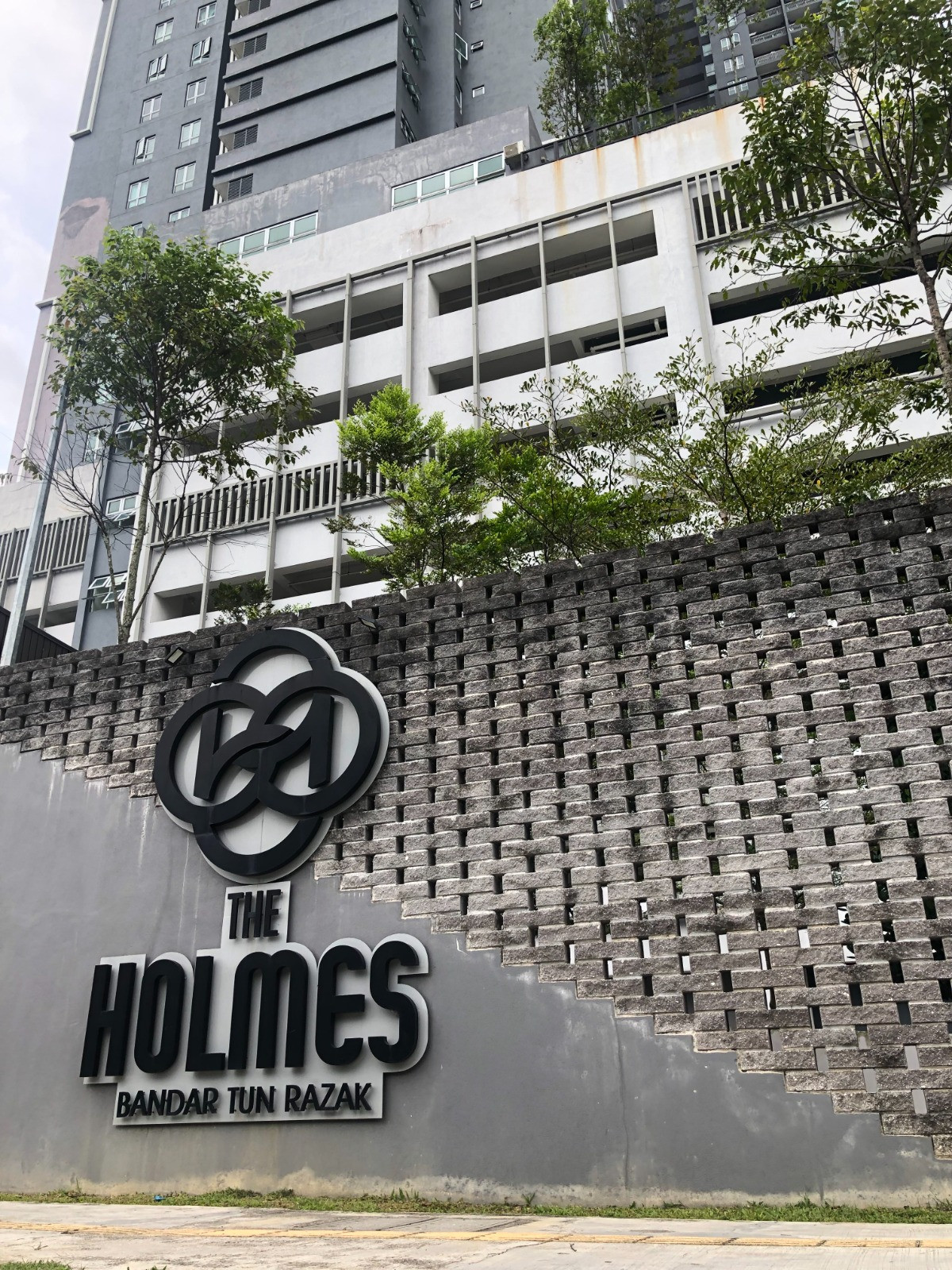The Holmes Condominium, Bandar Tun Razak, Kuala Lumpur
