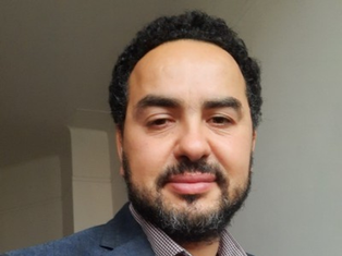 Photo portrait Nasser apprenant DigitAll Avancé