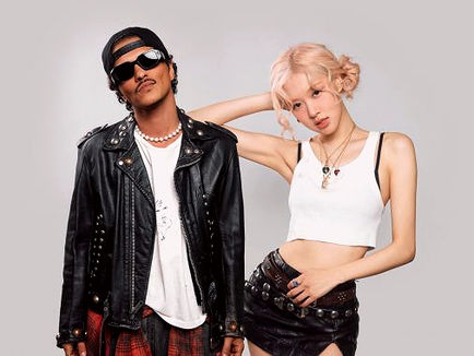 ROSÉ & Bruno Mars - APT : Single baru & lagu terbaru yang buat kamu tergiang-terngiang terus!