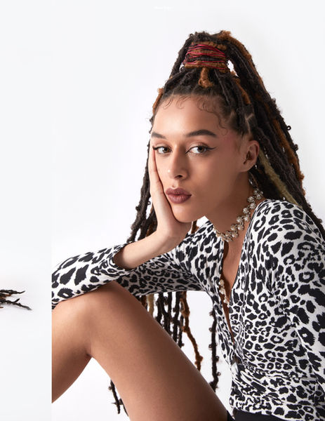 Mono Pops for New Wave Mob Journal, fashion photography editorial by London fashion photographer Lauren Marsh