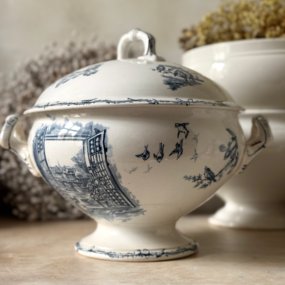 Miniature : Staple repaired delightful blue bird tureen by HB&C