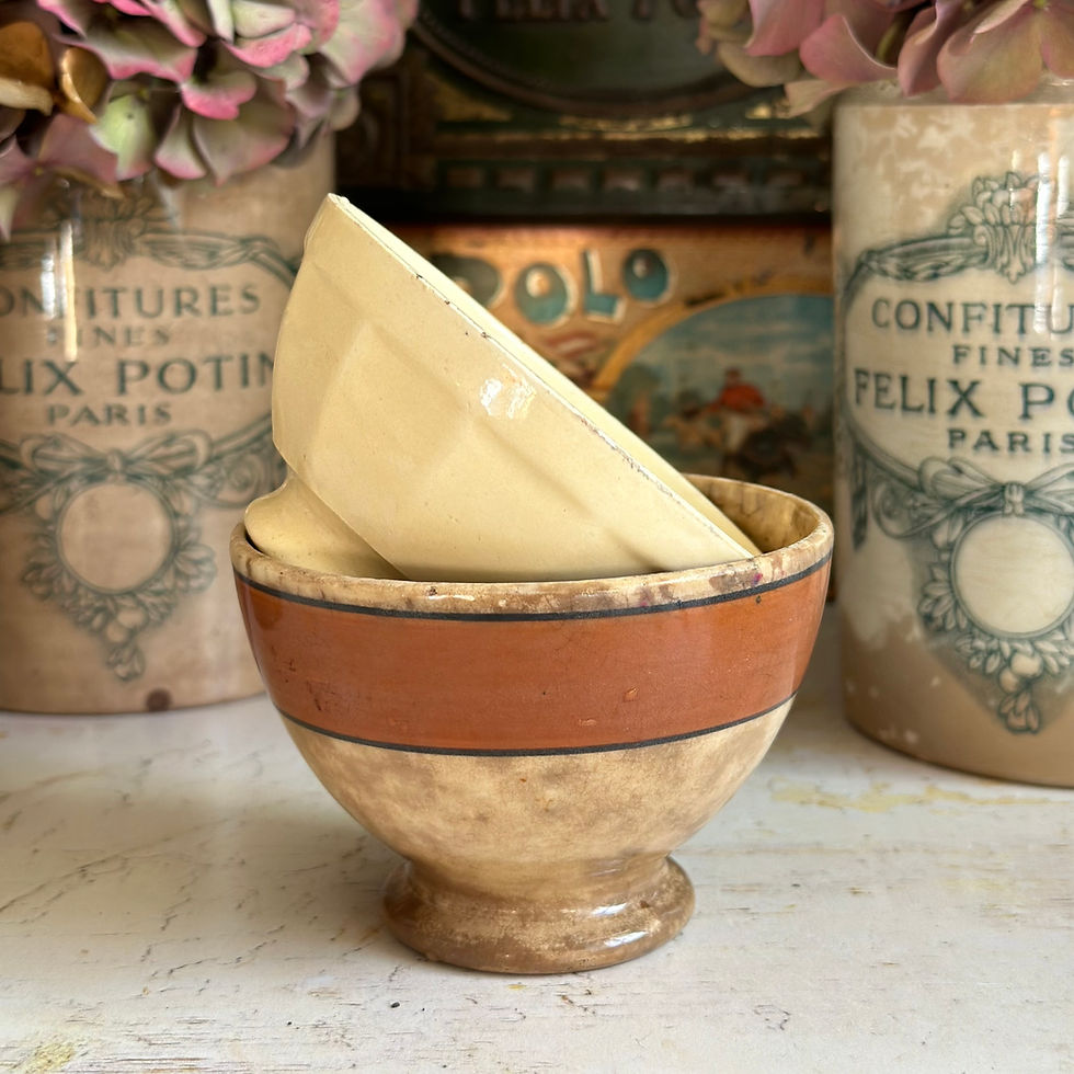 Miniature : Small French café au lait bowls