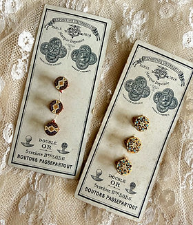 1878 Paris Universal Exhibition enamelled boutons