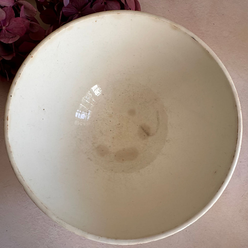 Miniature : Pair of white cafe au lait bowls gorgeously timeworn
