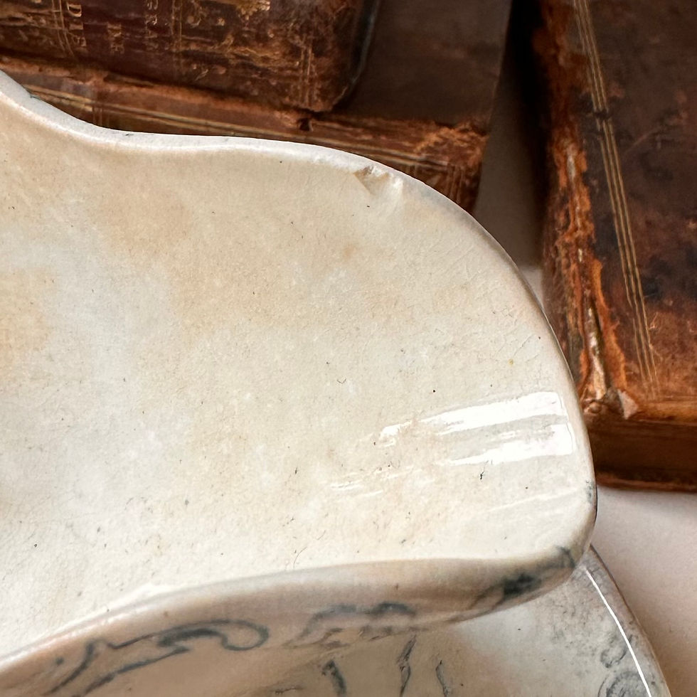 Miniature : Paris Great Exhibition French antique ironstone sauce boat