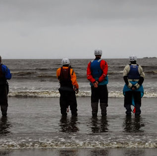 Drysuit vs. Wetsuit for Cold Water Kayaking