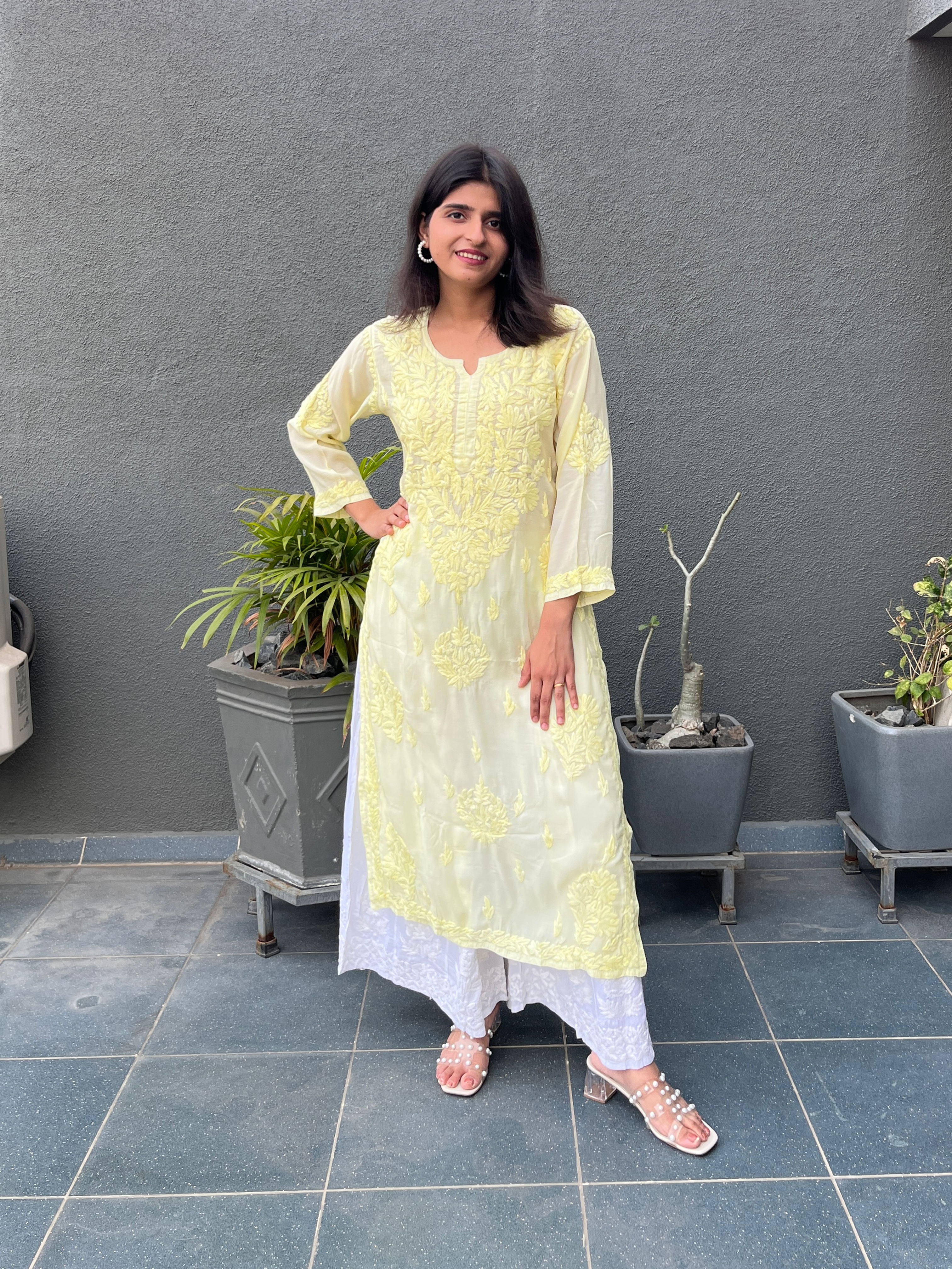 Red Muslin Chikankari Straight Kurta – Hand-Embroidered Lucknowi