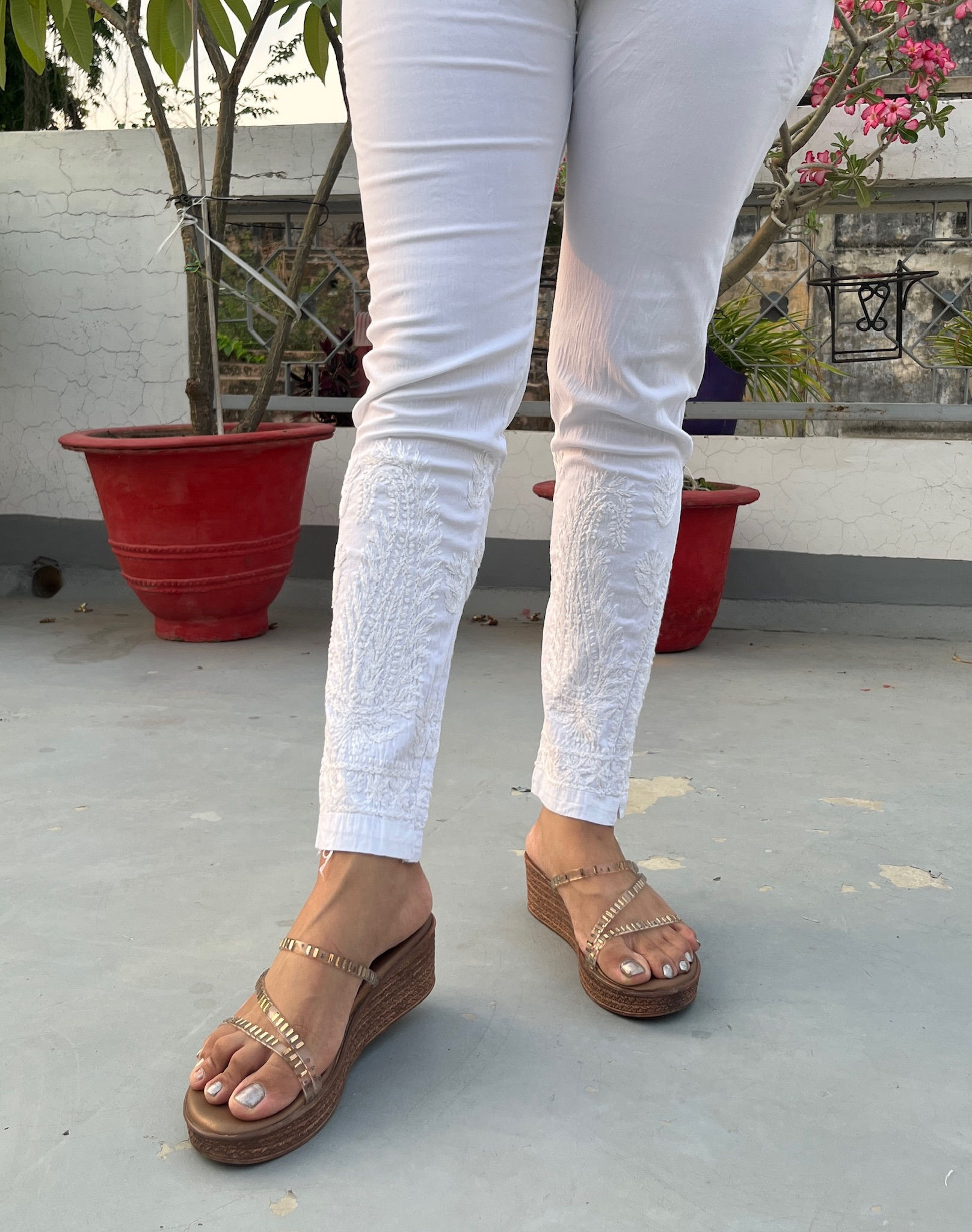 Women’s Cotton Chikankari Cigarette Pants – Hand-Embroidered Lucknowi Work