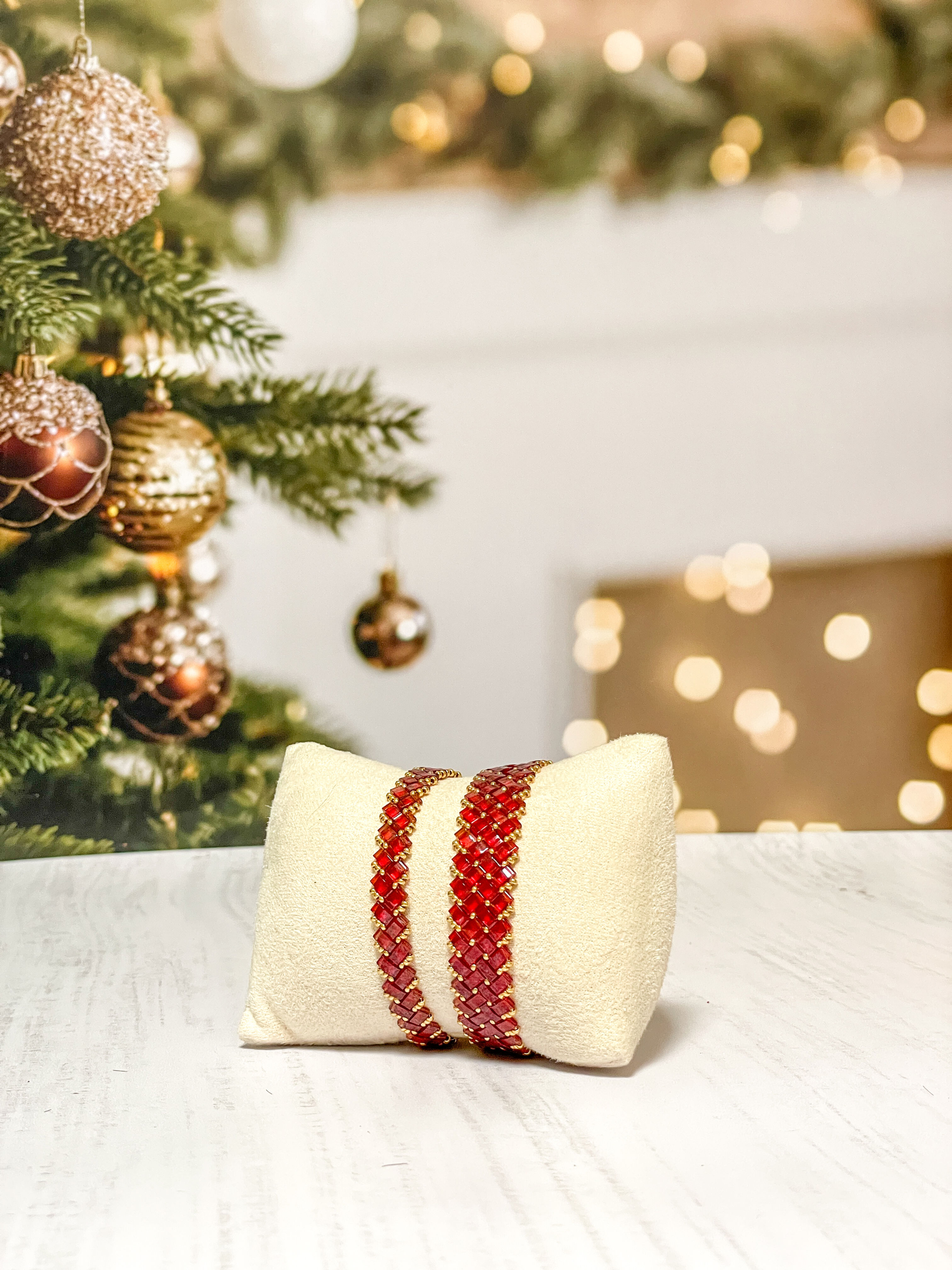 Bracelets rouge foncé transparent lustré